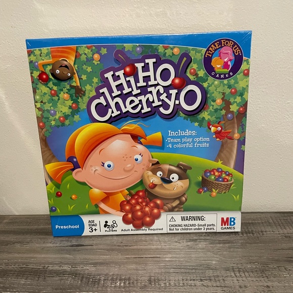 NIP Hasbro Hi Ho! Cherry-O Board Game - Picture 1 of 4